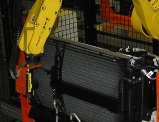 攝像頭/機器人可提高質量，降低 40% 的原始