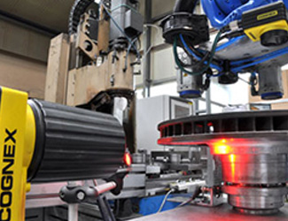 In-Sight 视觉系统对于旋转零件的成功处理