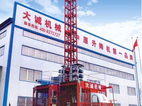 工地用施工升降機(jī)租賃需要多少錢？
