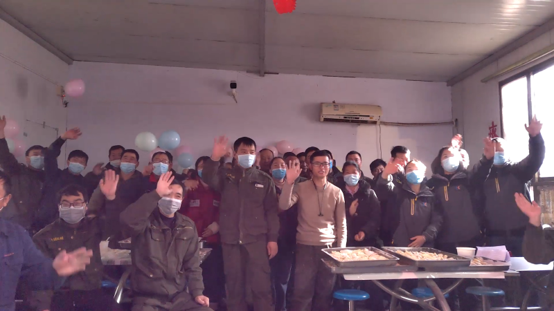 比賽結束，眾人齊聚合影